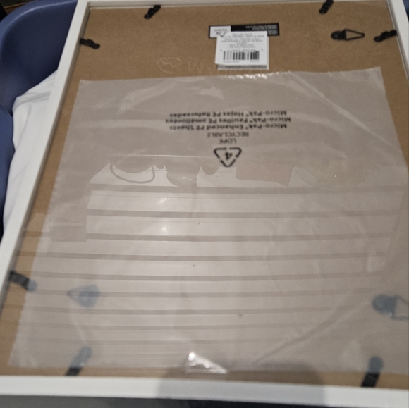 Americanflat 8x10 Shadow Box Frame in Black with Soft Linen Back - Large Shadow - Picture 6 of 6